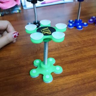 Giá đỡ điện thoại hình hoa