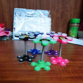 Giá đỡ điện thoại hình hoa