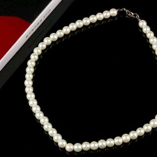 Dây chuyền hạt trai cầm rất nặng tay hàng luôn có sẵn hàng đẹp lắm