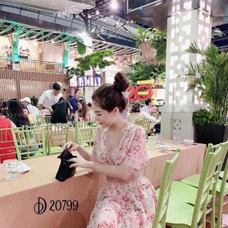 ĐẦM HOA ĐẮP CHÉO VIỀN REN