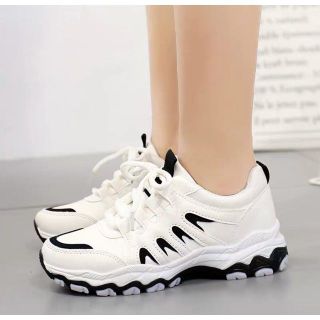 GIẦY THỂ THAO NỮ CÁNH ÉN PHONG CÁCH HÀN QUỐC
