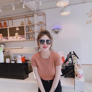 ÁO THUN TRƠN CỔ TRÒN UNII