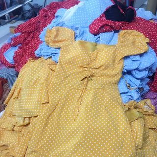 Đầm voan lụa mềm mịn