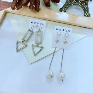 Sét bông tai hai cái