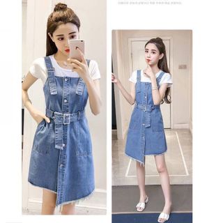 Đầm Yếm Jean Nút Gài Lệch Tà Kèm Thắt Lưng