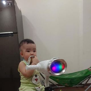 Xe điện cho bé