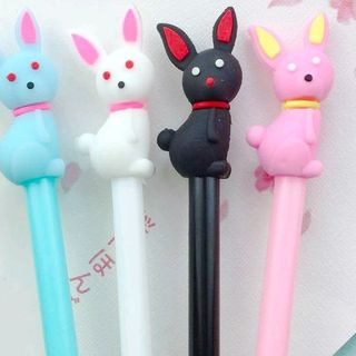 Viết mẫu đẹp Mực màu đen Giá sỉ 5k/1 cây