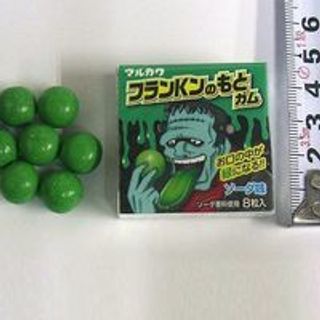 Kẹo nhuộm lưỡi Marukawa Frankenstein xanh 8 viên - Nhật Bản