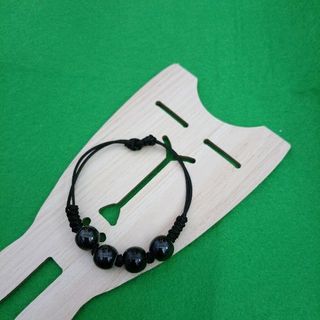 Vòng tay hạt gốm dây rút free size