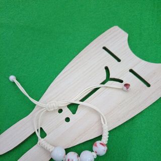 Vòng tay hạt gốm dây rút free size nhe