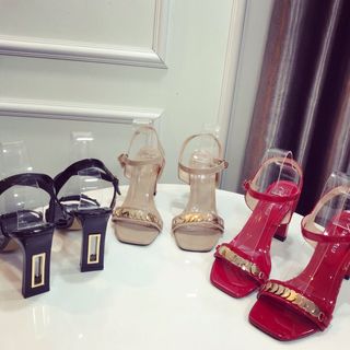 Giày sandal cao got c