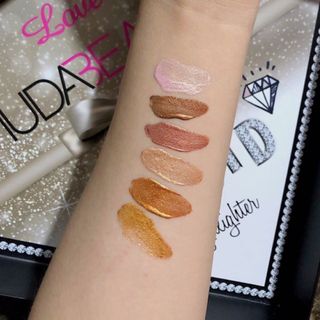 Sét nhũ mắt HUDA