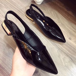 Giày sanda mui nhọn da bóng