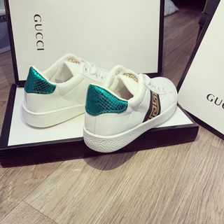 Giày bata phối màu đế