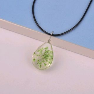 Dây chuyền phong thủy ép hoa khô mẫu giọt nước