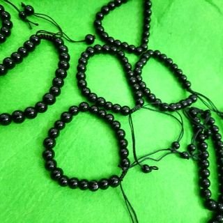 chuỗi đeo tay phong thủy dây rút