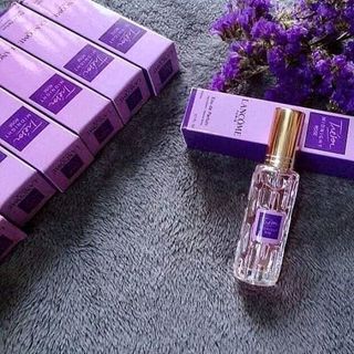 nước hoa chiết pháp