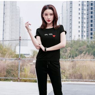 bộ quần áo thể thao nữ ngắn tay cao cấp bộ thể thao nữ mùa đông sét bộ quần áo thể thao nữ đẹp màu trắng đen