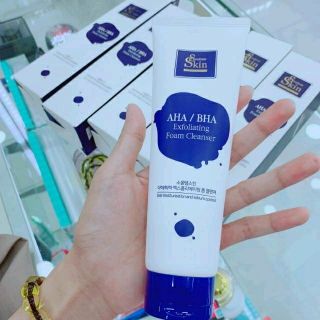 Sữa rửa mặt Skin AHA/BHA Korea