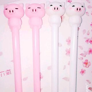 viết mực nước hình heo mực màu đen nhe