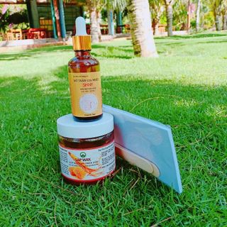 Wax lông nhân sâm mật ong