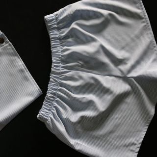 Bộ đồ thời trang Amwear màu sọc xanh