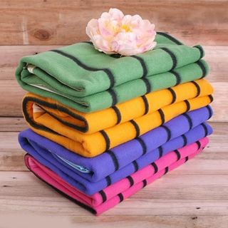 Chăn nỉ số lượng lớn cho từ thiện 17x21m