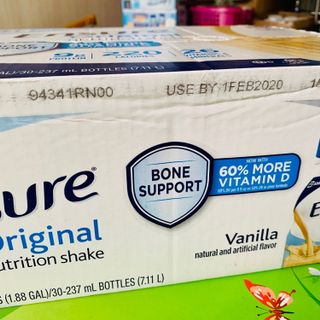 Thùng 30 chai sữa Ensure Original 237ml của Mỹ dạng nước