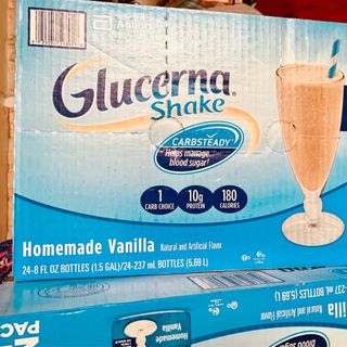 Thùng 24 chai sữa Glucerna Shake 237ml Mỹ dạng nước dành cho người bị bệnh tiểu đường giá sỉ