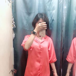 Váy ngủ lụa phi bóng Thái - 100 hàng về liên tục