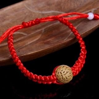 Vòng tay phong thủy mẫu y hình luôn