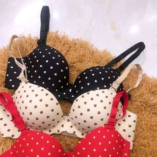 100c áo đúc hoạ tiết tim nâng ngực bàn tay