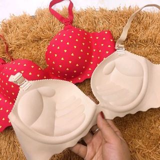 100c áo đúc hoạ tiết tim nâng ngực bàn tay