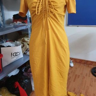 đầm đũi dúm ngực