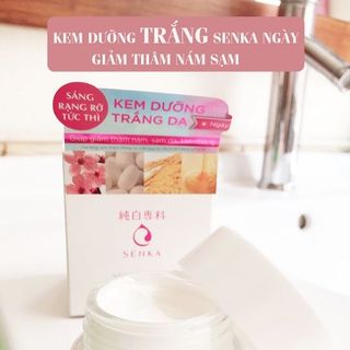 Kem Dưỡng Trắng Da SenKa Ngày