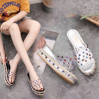 Dép quai ngang de xuồng đinh