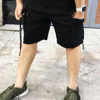 Quần shorts kaki túi hộp phối khóa