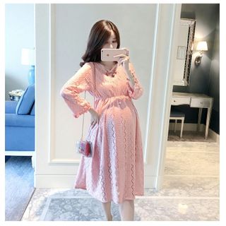 Đầm bầu ren hồng tay lỡ