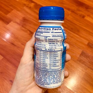 Thùng 24 chai sữa nước Pediasure Vanilla Shake Mỹ 237ml cho bé từ 1-10 tuổi