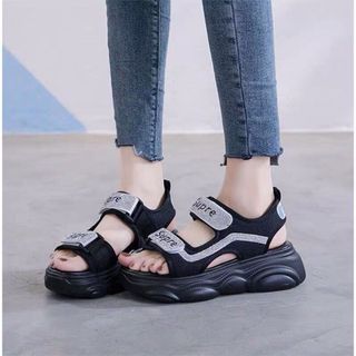 Giày sandal de banh mi ca tính