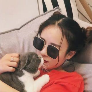 MẮT KÍNH THỜI TRANG