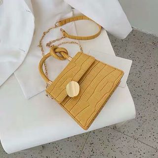 Tui xách form cứng siêu đẹp