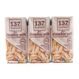 Sữa hạt 137 DEGREES Hạt dẻ cười lốc 3 hộp 180ml