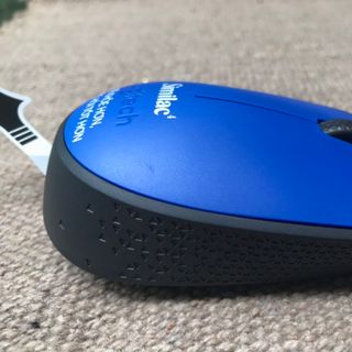 Chuột máy tính không dây Logitech M171