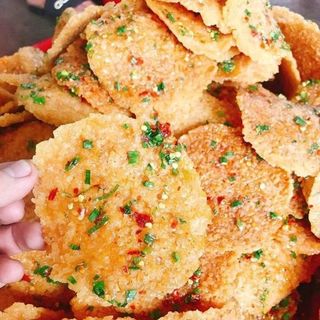 Cơm cháy chiên mắm hành