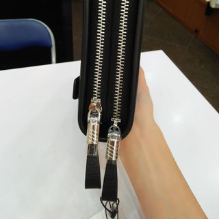 Clutch cầm tay 2 khóa sang trọng lịch lãm