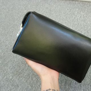 Clutch cầm tay da trơn có khóa số thời thượng