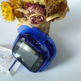 Đồng hồ định vị trẻ thông minh e98