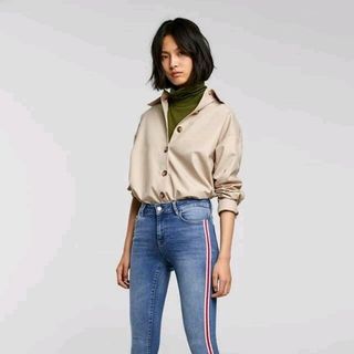 Jeans phối sọc