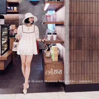 ÁO VẢI XÔ THÊU HOA